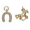 Panduro Jewellery 2 guldfärgade hängen charms, häst 15,3×12,2 mm, hov med strass 10×13 mm