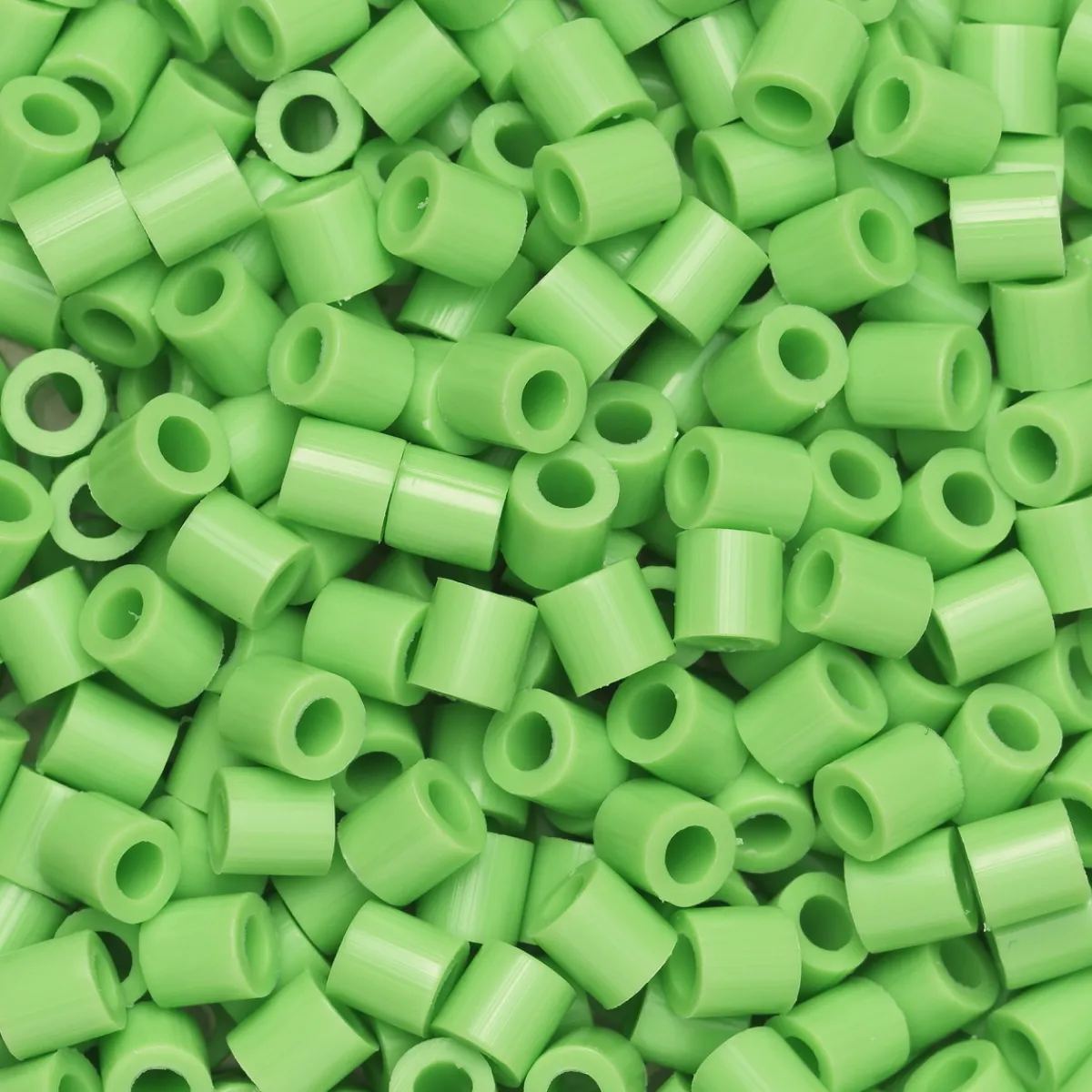 Panduro Iron Beads Rörpärlor Midi 1000 st ljusgrön, Ø5 mm | Barn Rörpärlor Midi