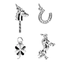 Panduro Jewellery Silverfärgade hängen / charms med 4 olika lekfulla hästmotiv